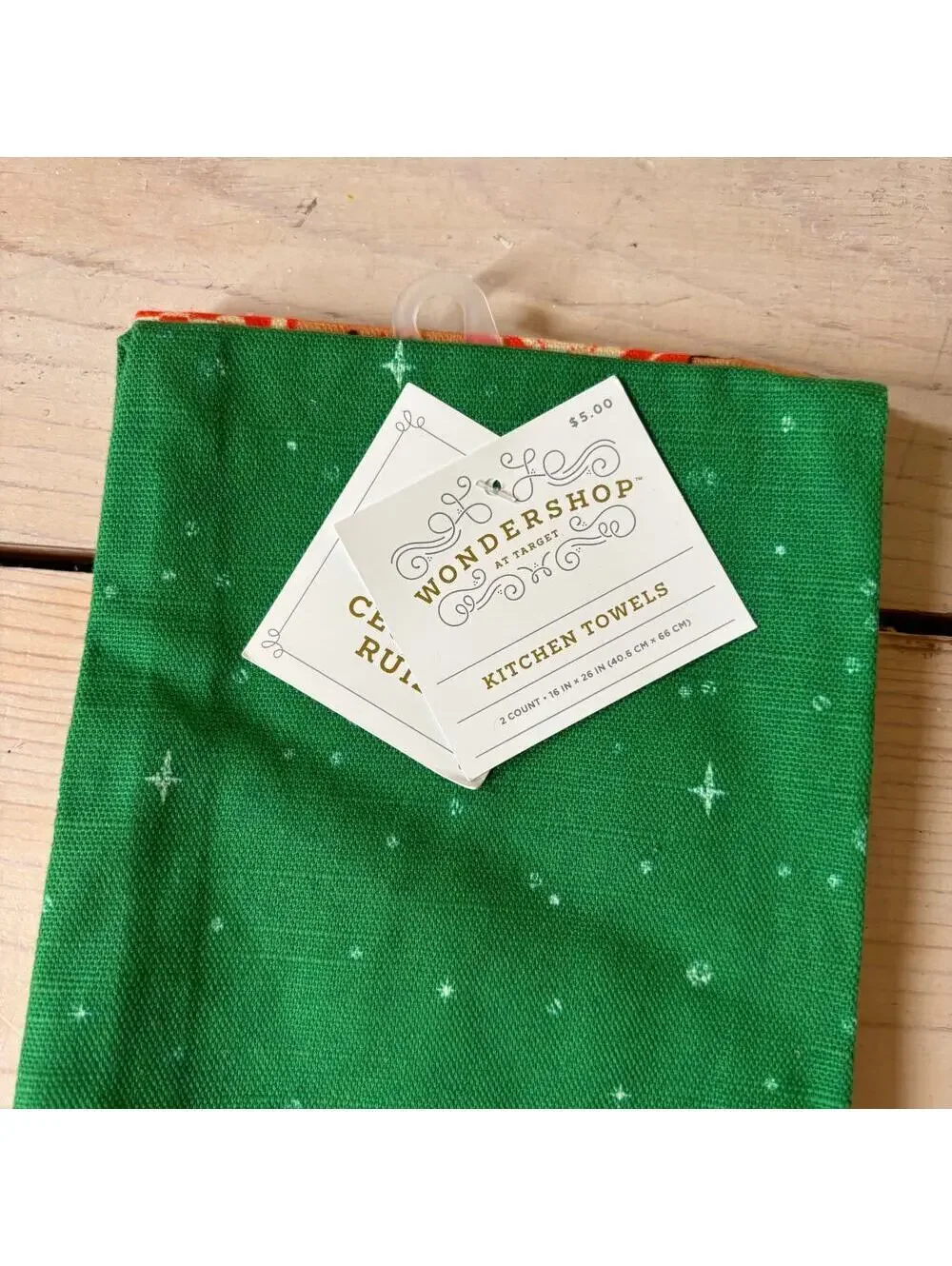 Wondershop NWT Set of 2 Christmas Kitchen Towels by Cecilia Ruiz & Lisk Feng